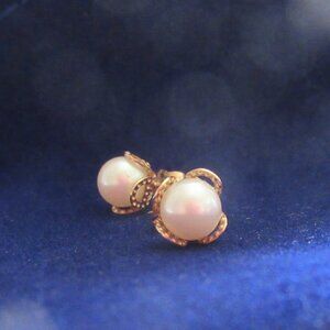 14K Filigree, Yellow Gold w/ 6mm Pearls, Earrings, Vintage, 90s, Floral
